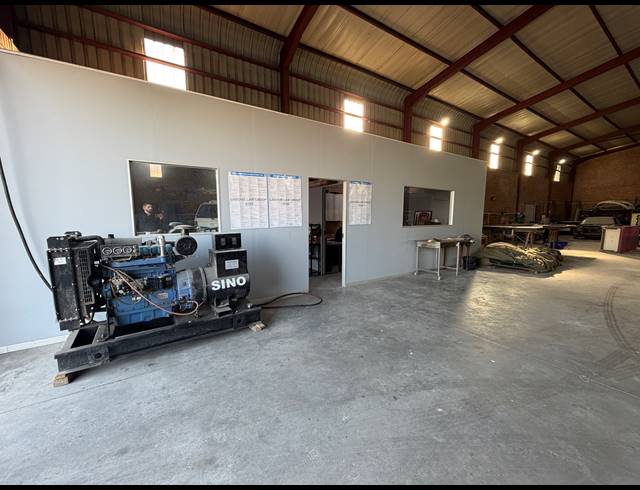 700M² FACTORY TO LET IN ALBERTON NORTH